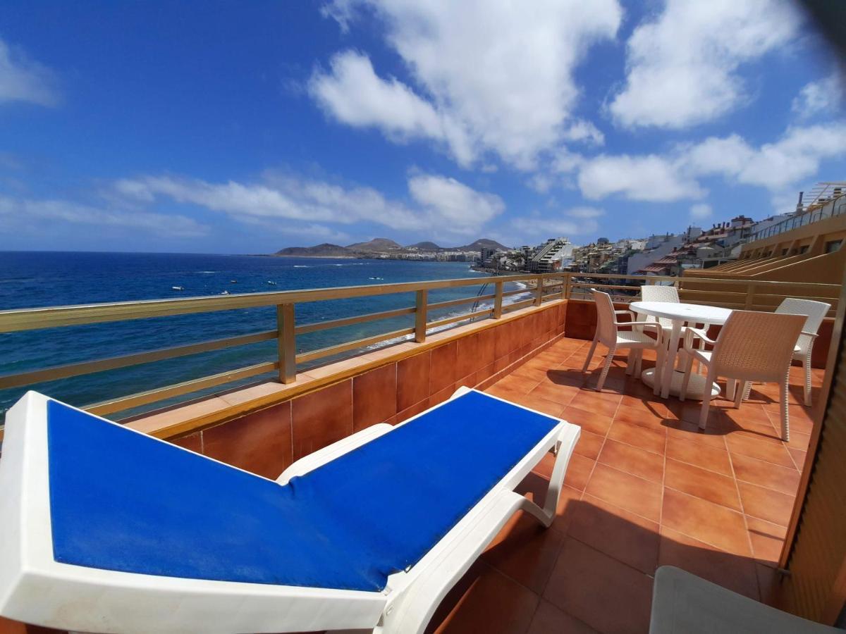Isamaría Terraza Y Piscina En La Playa * Las Palmas de Gran Canaria