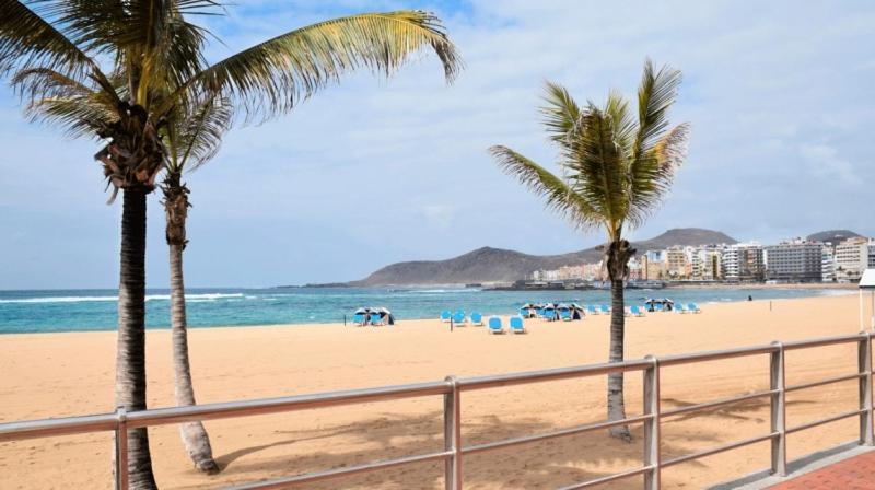 Isamaría Terraza Y Piscina En La Playa Apartamento Las Palmas de Gran Canaria